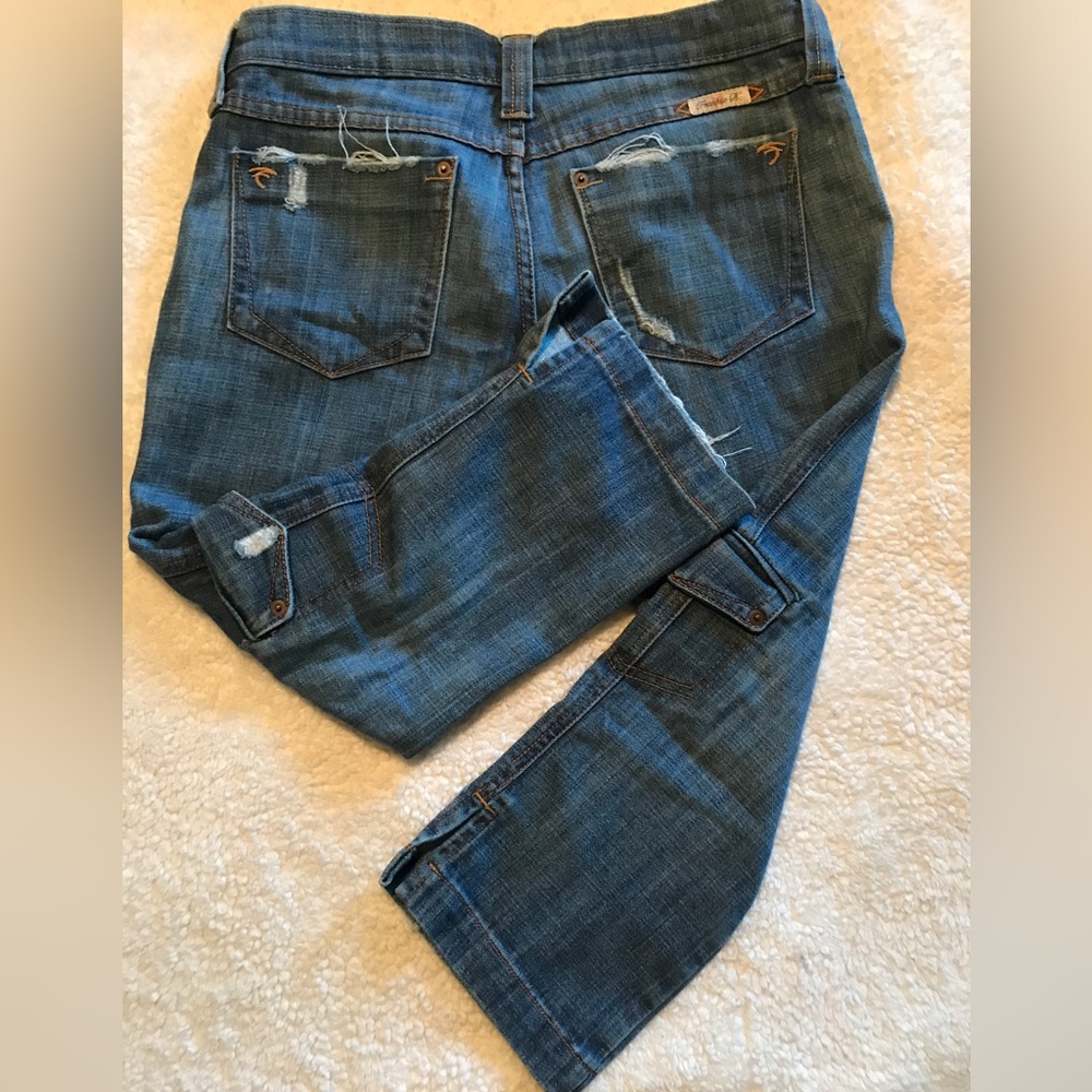 FRANKIE B  Stretch Capri Cut Low Rise Jeans